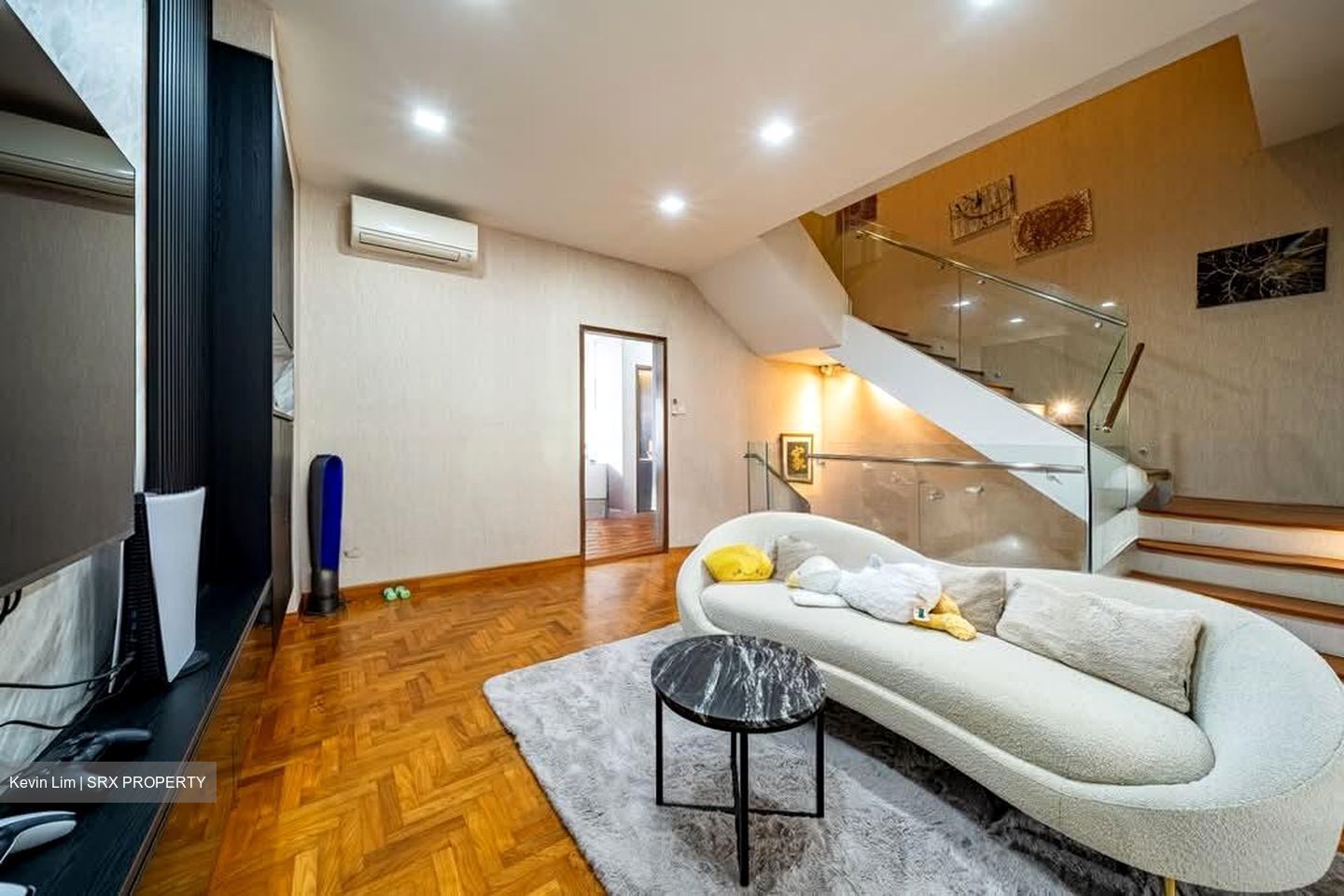 Parry Green (D19), Terrace #596116151